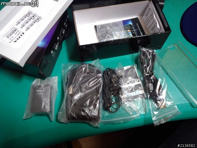 ELIYA S858 愛瘋機 開箱文