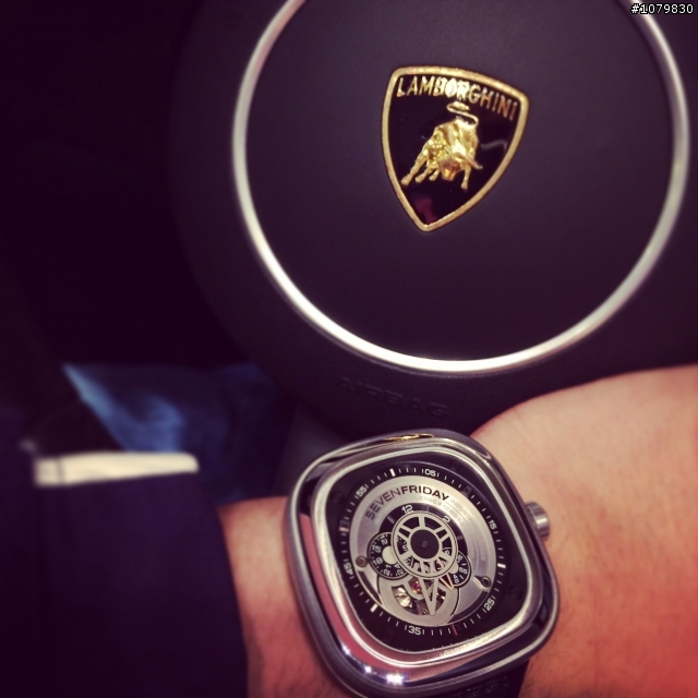【開箱】聖誕開箱 - Sevenfriday 手錶.