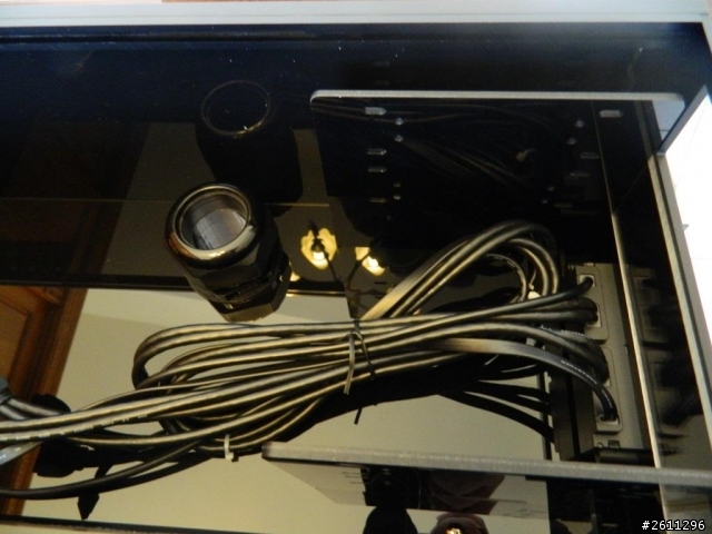 越頻 水冷密閉機殼 OB-01 開箱使用