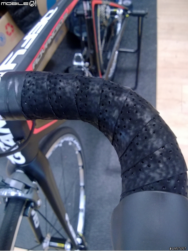 眾人皆醉我獨醒!!! Defy Advanced SL 1 ISP 2014
