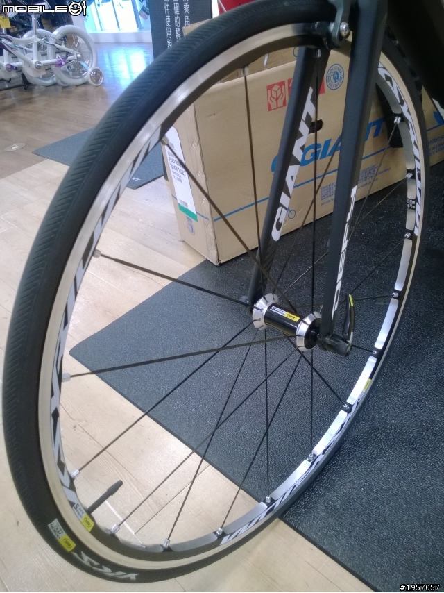 眾人皆醉我獨醒!!! Defy Advanced SL 1 ISP 2014
