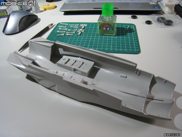 Trumpeter 1/32 F-18F 超級大黃蜂製作分享