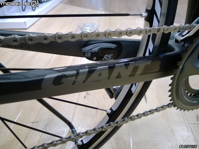 眾人皆醉我獨醒!!! Defy Advanced SL 1 ISP 2014