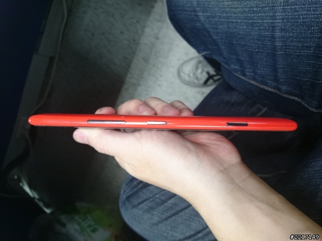 Lumia 1520體驗機(紅)心得 + 1520 vs Z1 vs PFI 不專業拍照比較
