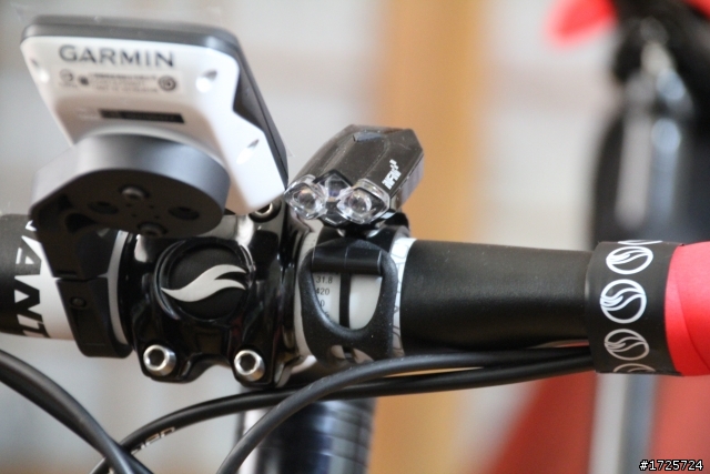 Giant Tcr Adv 1 開箱文 (圖多)
