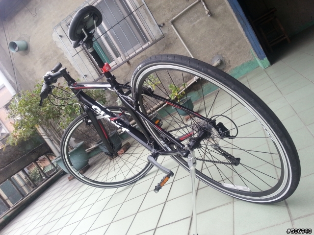 昨天買了一台二手的GIANT ESCAPE RX 3