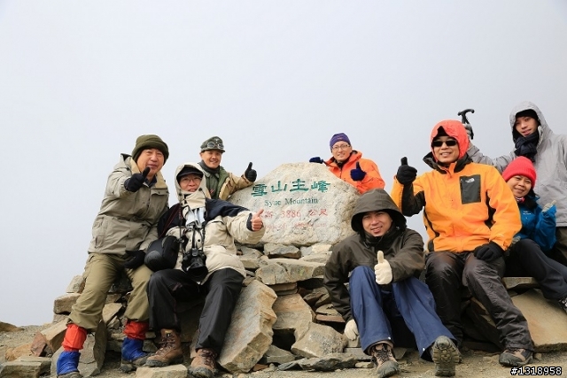 賞殘雪之雪山主峰下志佳陽行程