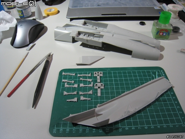 Trumpeter 1/32 F-18F 超級大黃蜂製作分享