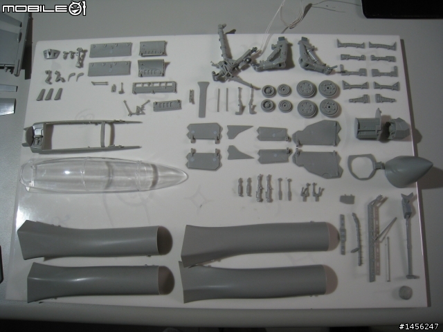 Trumpeter 1/32 F-18F 超級大黃蜂製作分享