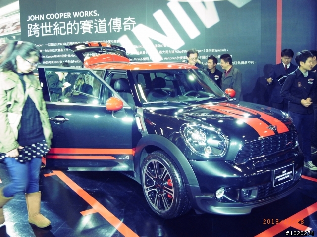 發射吧!硬漢~台北車展又來囉,你今天台北國際車展了嗎?