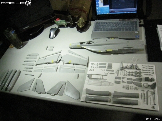Trumpeter 1/32 F-18F 超級大黃蜂製作分享