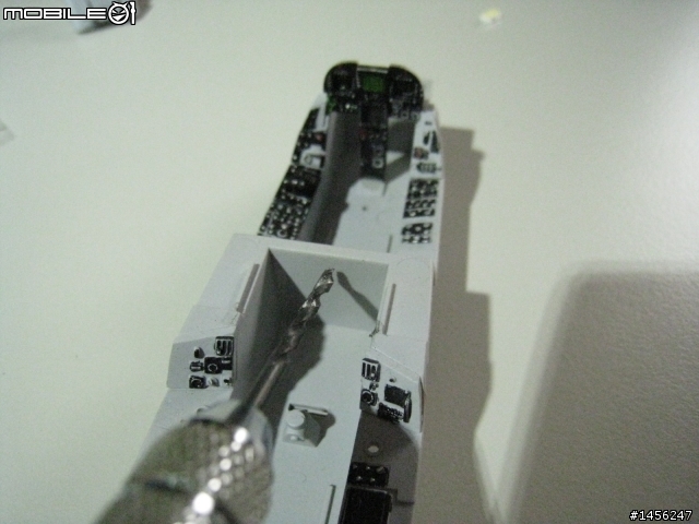 Trumpeter 1/32 F-18F 超級大黃蜂製作分享