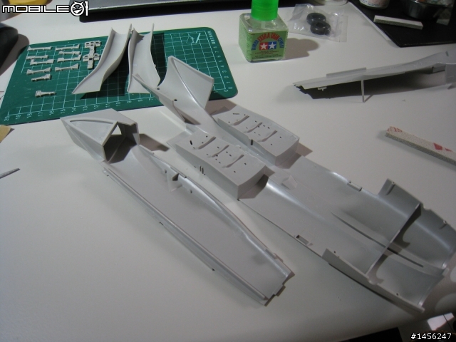 Trumpeter 1/32 F-18F 超級大黃蜂製作分享