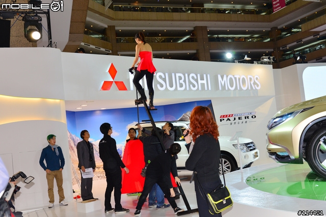 【體驗活動】2014 台北車展 Mitsubishi 車展特派員展場分享~( 補些福利照片囉 )