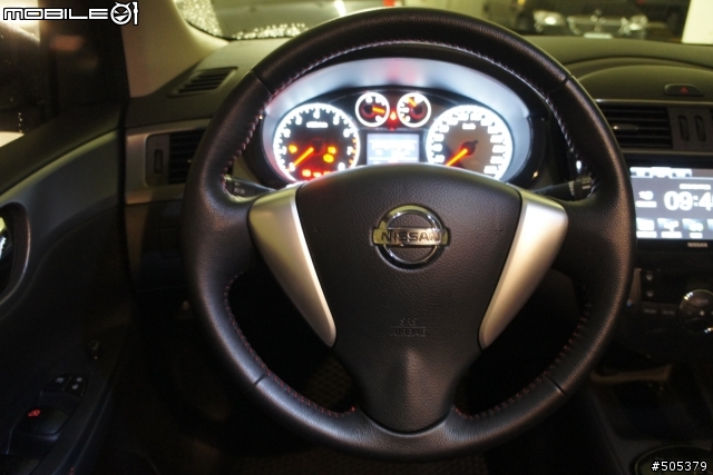 NISSAN Big Tiida Turbo開箱文 Part II—內外深入分享