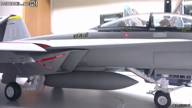 Trumpeter 1/32 F-18F 超級大黃蜂製作分享