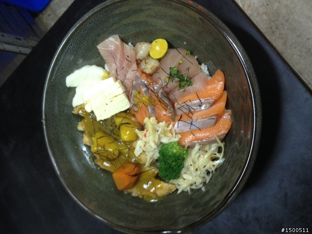 CP值高到爆炸生魚丼!真是嚇死我了~~