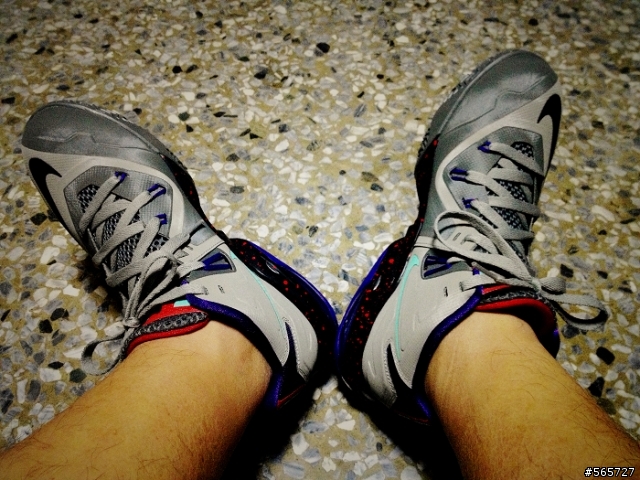 LBJ ambassador 6 再買第 2 雙