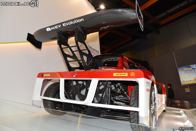 【體驗活動】2014 台北車展 Mitsubishi 車展特派員展場分享~( 補些福利照片囉 )