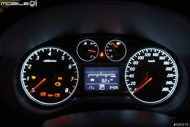 NISSAN Big Tiida Turbo開箱文 Part II—內外深入分享