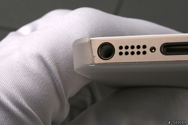 IPHONE 5/5S 0.3mm 保護殼比較