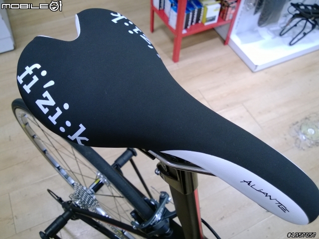 眾人皆醉我獨醒!!! Defy Advanced SL 1 ISP 2014