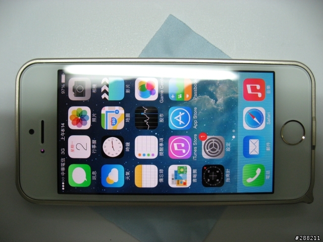 唉呀!第三支iPhone5S到貨!(退換貨2次,給Apple官網一個讚!)