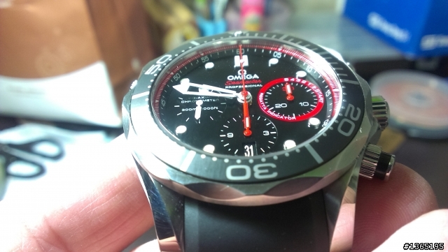 OMEGA Seamaster Diver ETNZ Limited Edition 之不專業 開箱 祝福錶友同好 2014新年快樂!!