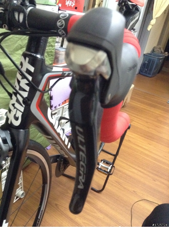Giant Tcr Adv 1 開箱文 (圖多)