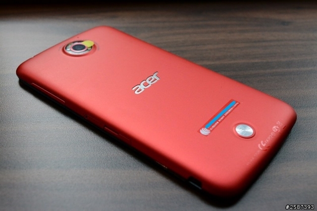 紅通通的ACER S2送到了