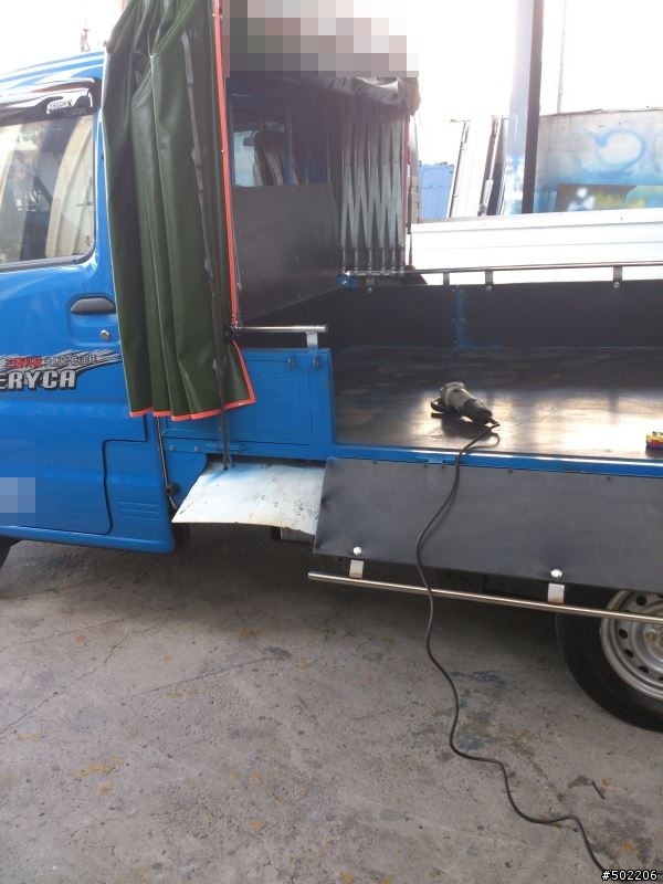 我的新貨車-三菱 MITSUBISHI SUPER-中華菱利 VERYCA-1.9噸-1299c.c.-藍色-開箱及討論