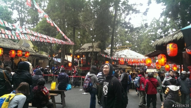 溪頭妖怪村、南投天空之橋、萬巒豬腳、佛光山佛陀紀念館+24小時KUGA試駕體驗
