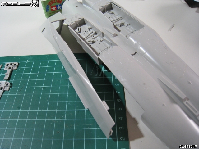 Trumpeter 1/32 F-18F 超級大黃蜂製作分享