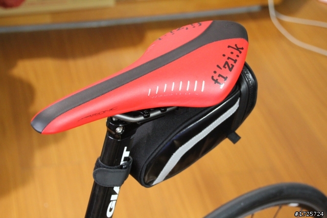 Giant Tcr Adv 1 開箱文 (圖多)