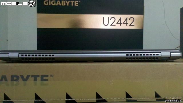 技嘉 GIGABYTE U2442D開箱文