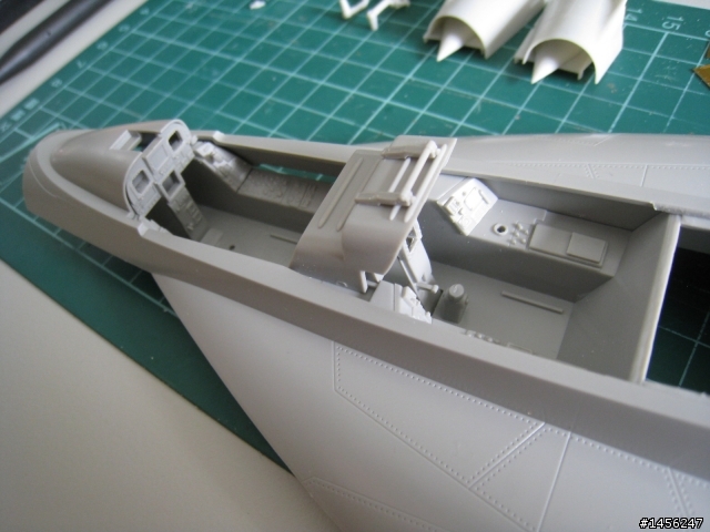 Trumpeter 1/32 F-18F 超級大黃蜂製作分享
