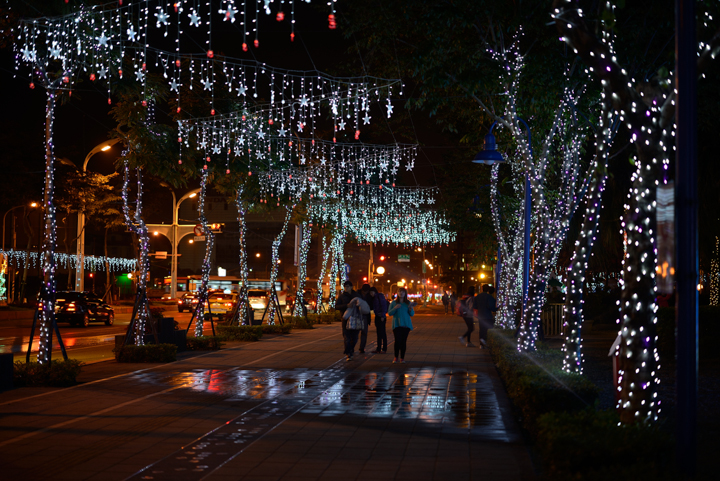 接近理論的完美 Zeiss Otus Distagon 1.4/55