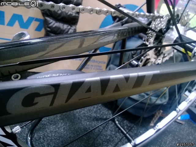 眾人皆醉我獨醒!!! Defy Advanced SL 1 ISP 2014