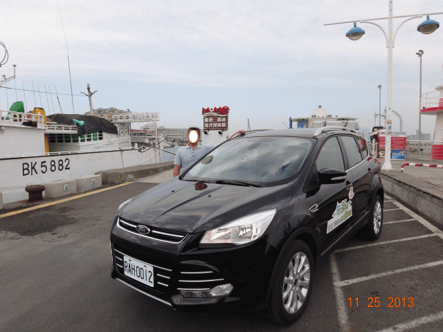 Ford Kuga 24小時免費換您開 -- 高雄左營高雄旗津