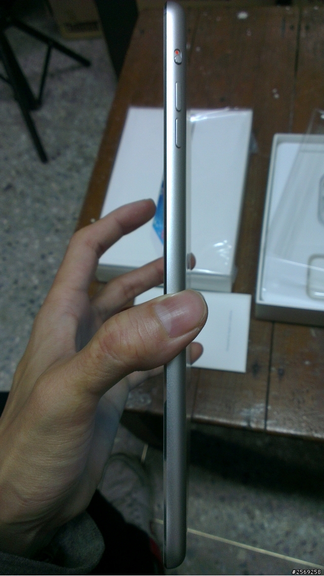 我的第一台iDevice:iPad mini with retina display 開箱