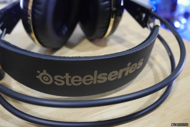 SteelSeries Siberia V2 黑金版開箱