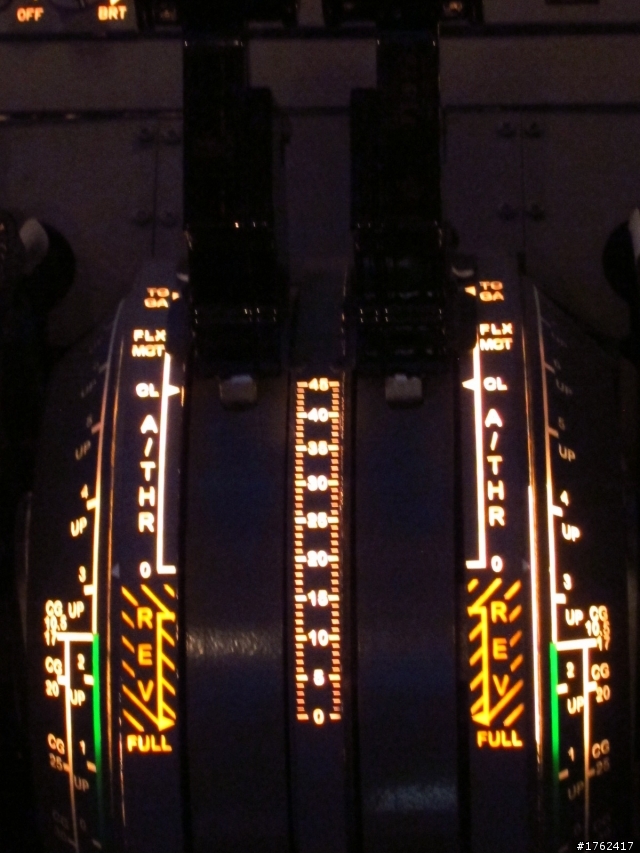 AIRBUS A320飛行模擬機