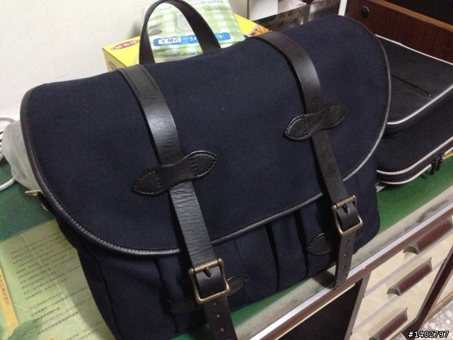 跨年禮物!入手新成員FILSON 240 NAVY