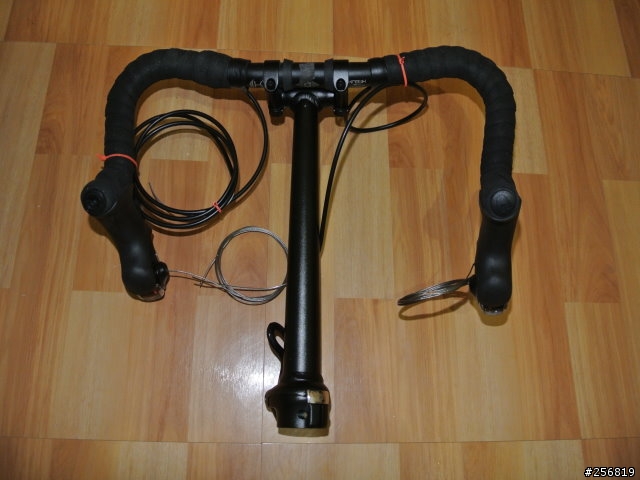 看我慢慢拼湊乙台鋼管的Dahon speed pro TT