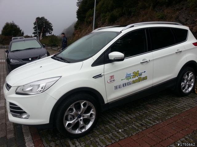 THE ALL-NEW KUGA-2.0S 24小時免費換你開--