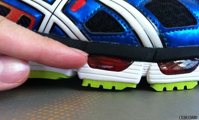踩屎之王─asics GEL-CIRRUS33 2開箱