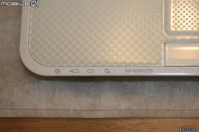 日本製筆電 FUJITSU LH772-VW541簡單開箱