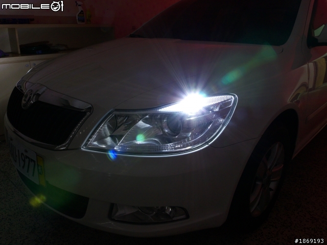 SKODA Octavia 1.2 TSI (白) 小小開箱~