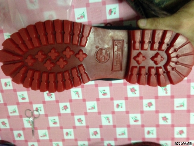 Timberland 踢不爛6324A-6吋黑靴簡單開箱