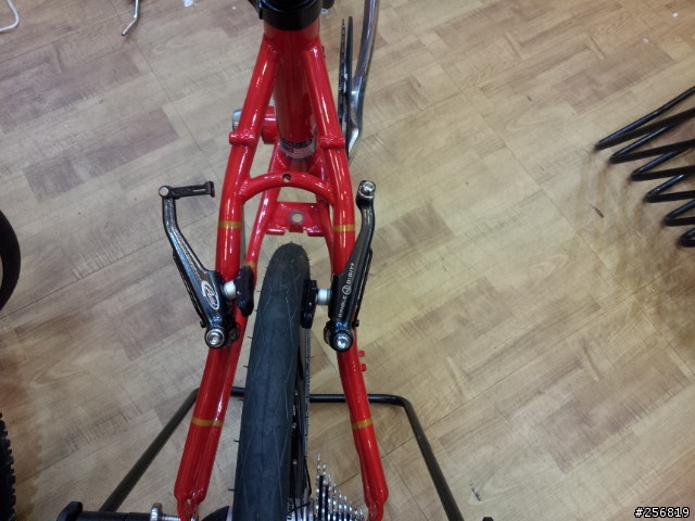 看我慢慢拼湊乙台鋼管的Dahon speed pro TT